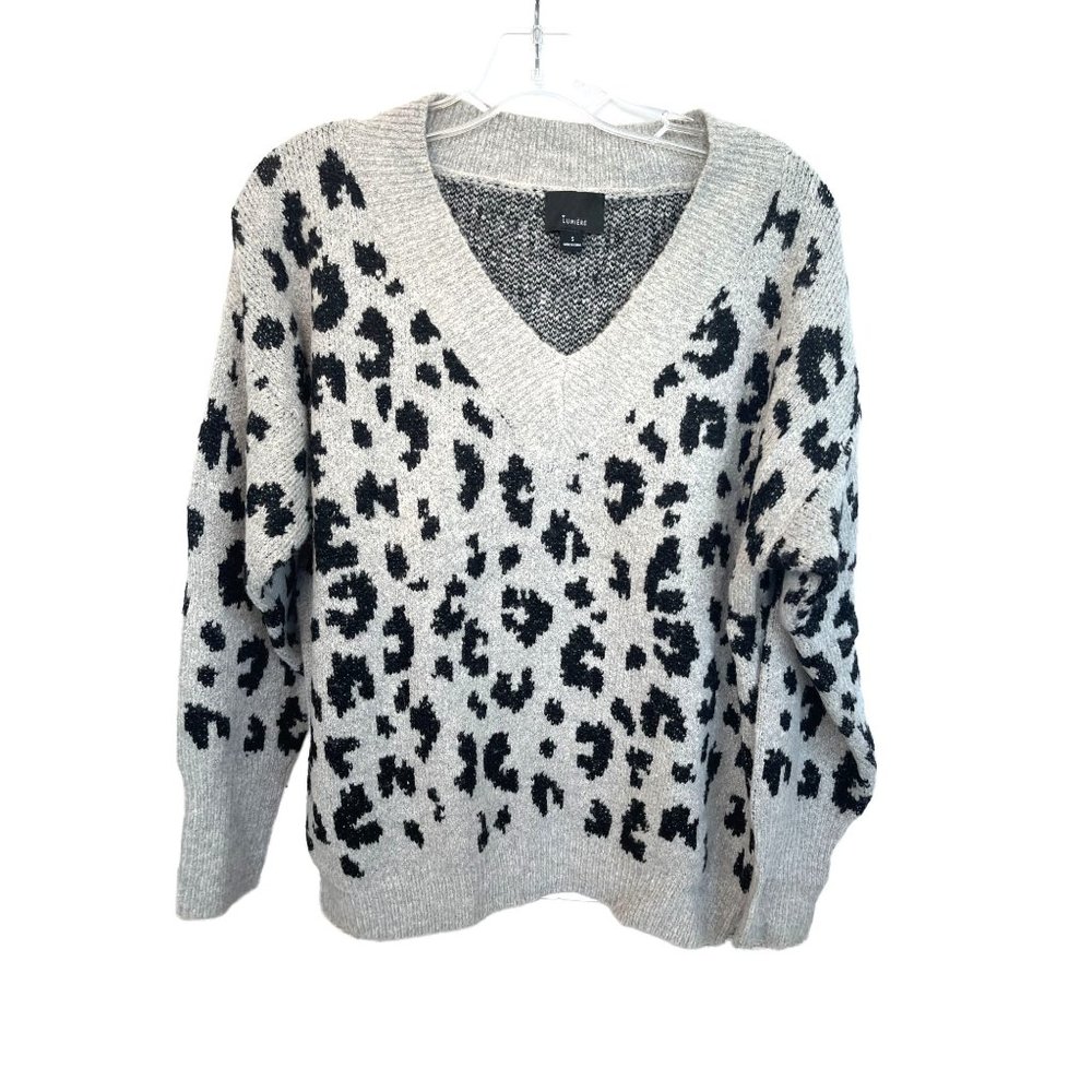 Lumiere Sweater Gray Leopard, V-Neck